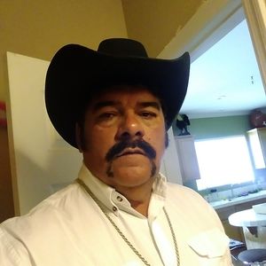 Meet your Posher, Leopoldo